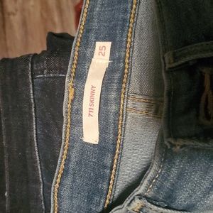Levi's 711 skinny
